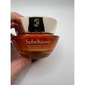 New Sulwhasoo Concentrated Ginseng Rejuvenating Cream